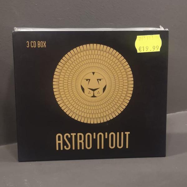 Astro'n'out -  1