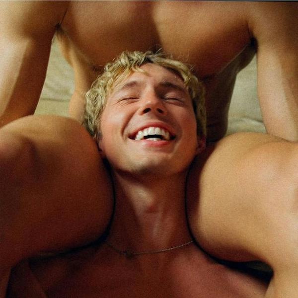 Troye Sivan - Something To Give Each Other